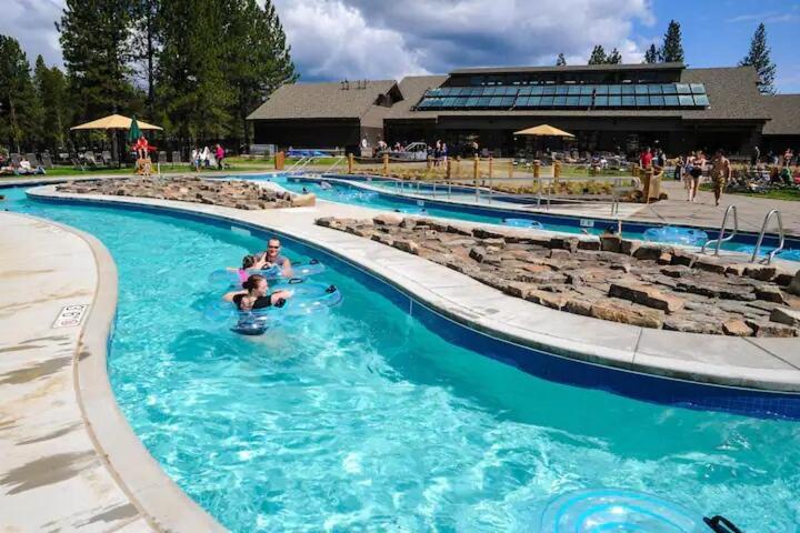 Mt. Bachelor & Sun River Get Away Bend Bagian luar foto