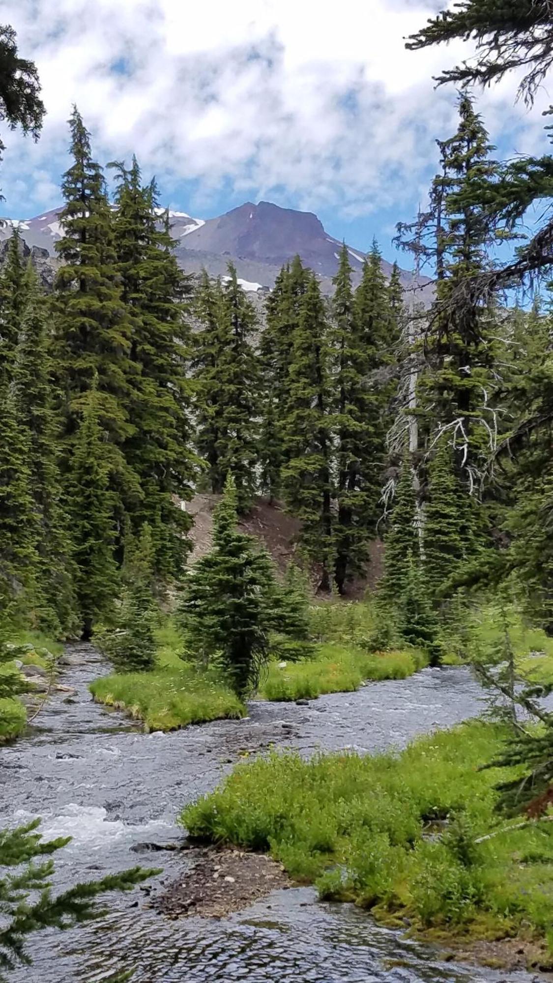 Mt. Bachelor & Sun River Get Away Bend Bagian luar foto